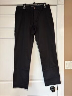 Final sale- 32x32 GAP Men's Black Chino Pants